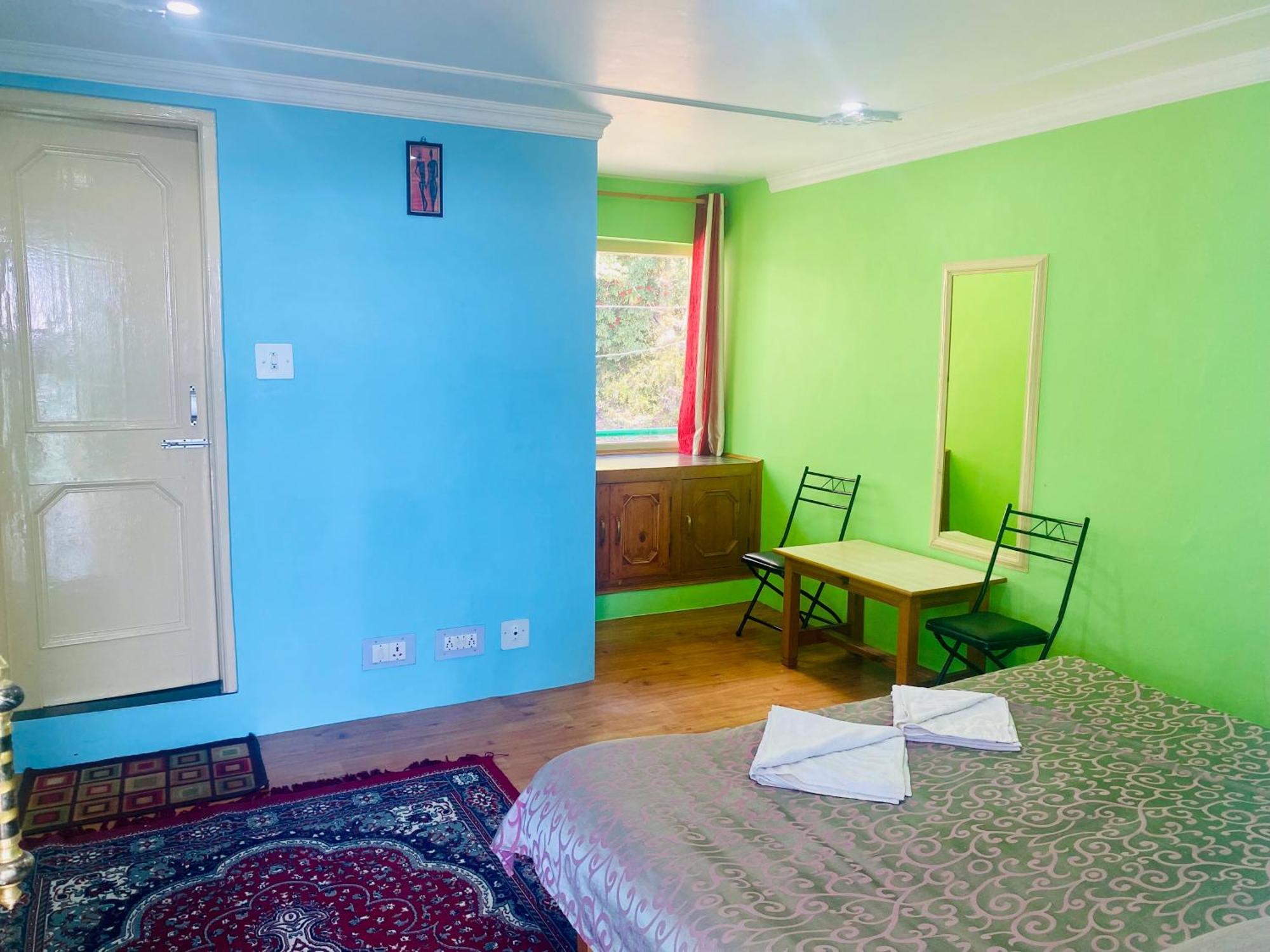 Jagatram Niwas Guesthouse Dharamkot Dharamshala Exterior foto